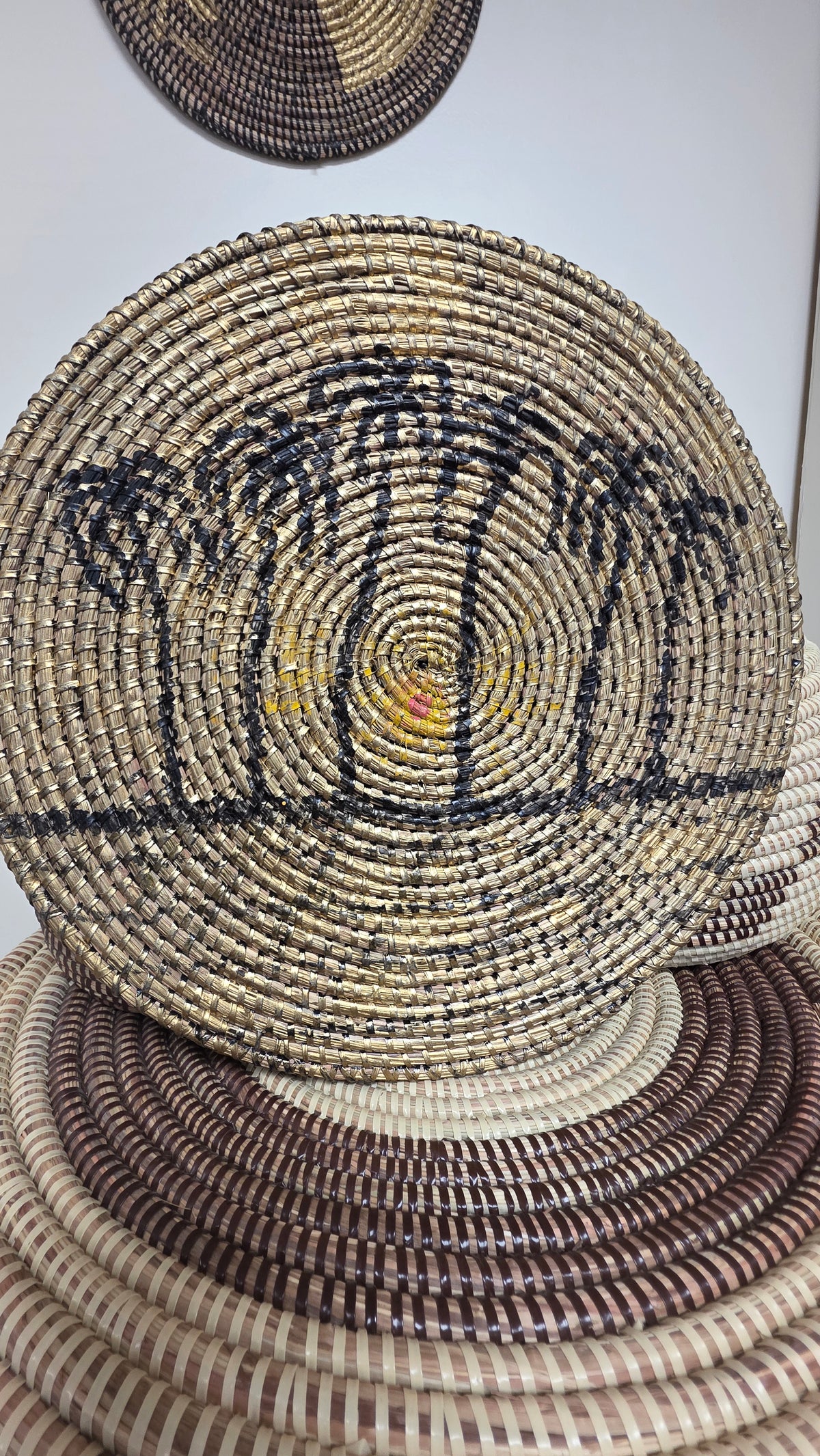 Senegalese Wall Decor 14in Round