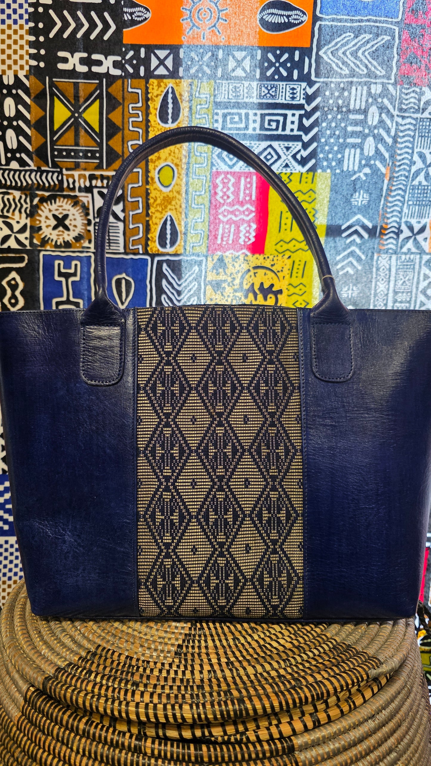 Taaru Handbag