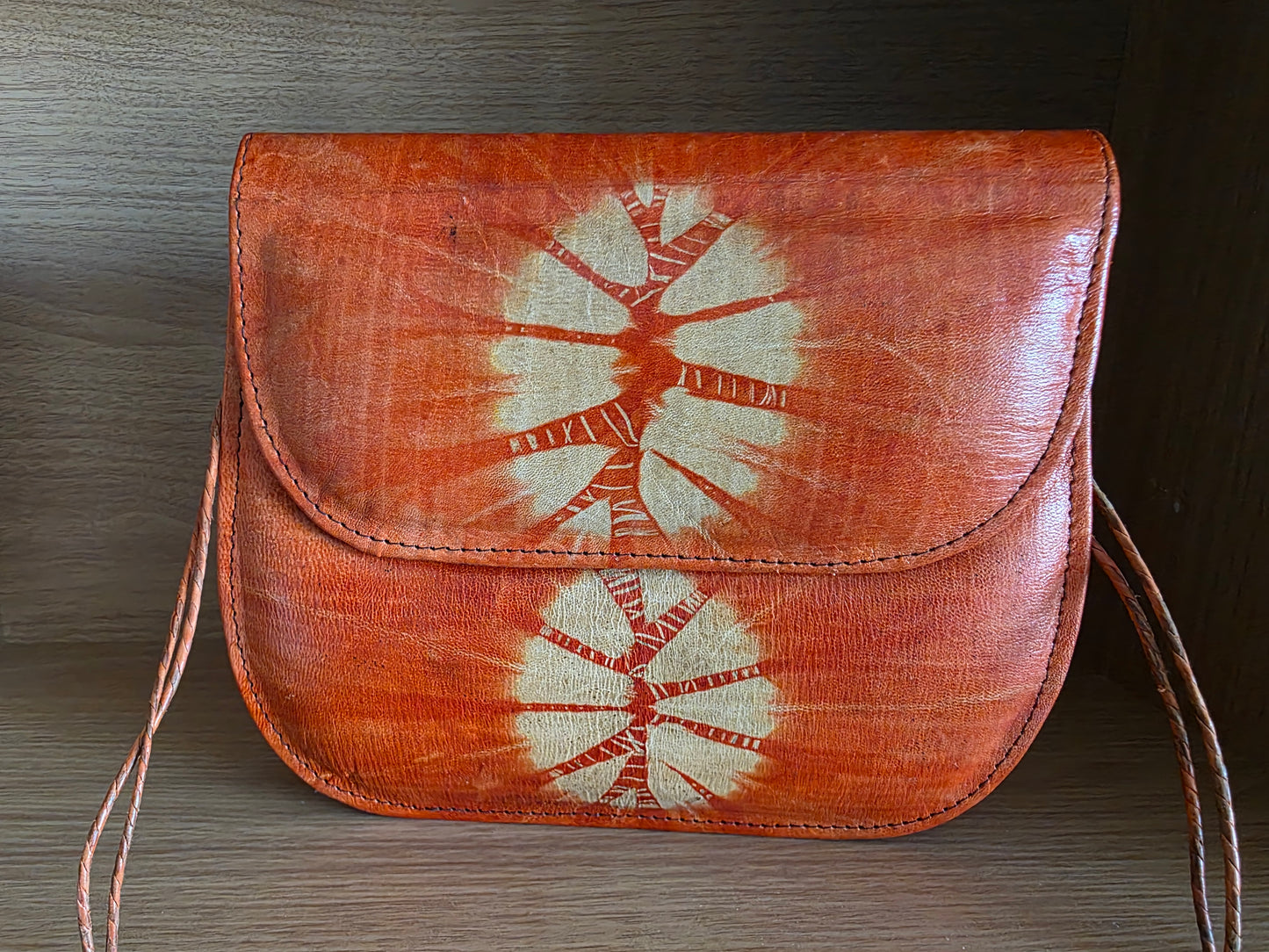 Amina Crossbody