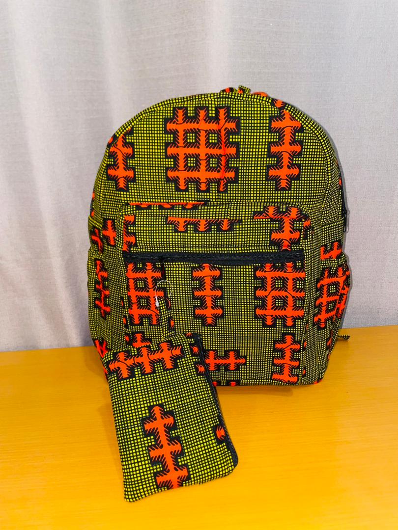 Noi Backpack